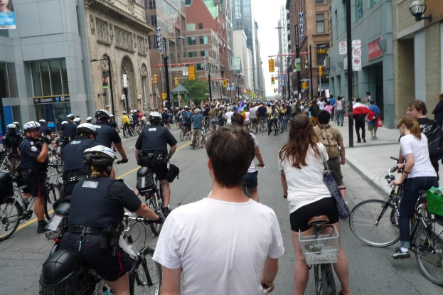 ADFC-Kritik an Schließungen in der Kleinen Ulrichstraße: Tempo-Hindernisse gegen Angeber sabotieren Halle's Fahrrad-Konzept