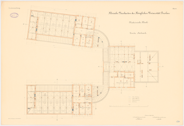 Schwarzes und weißes architektonisches Grundrissbild eines großen Gebäudes mit zahlreichen Räumen, das als die Universität Bayern etikettiert ist, mit detaillierten Text- und Layoutangaben.