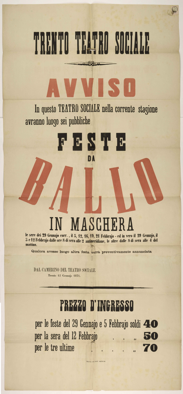 Ein Vintage-Plakat wirbt für ein Festival in Maschera, Italien, mit Text, der das Ereignis beschreibt.